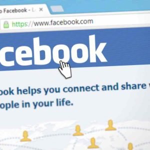 How to tag everyone in a facebook group